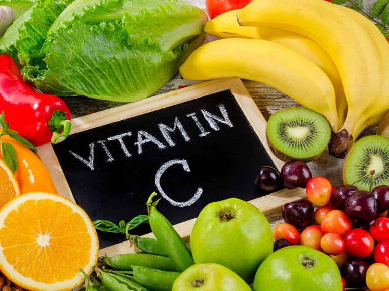 Chậm kinh nên ăn gì? Nên ăn nhiều loại thực phẩm giàu Vitamin C